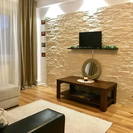 Apartament * Брашов