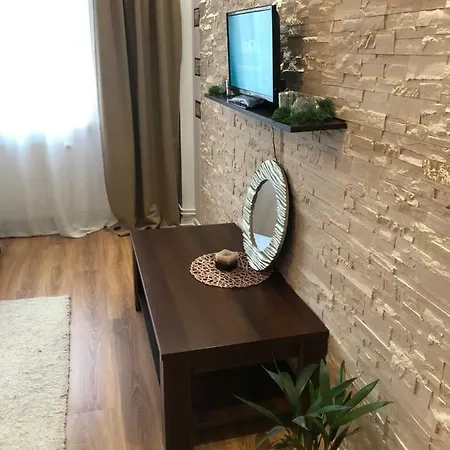 Apartament * Брашов